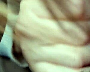 mamada en el coche traga todo