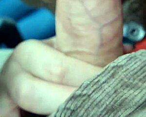 mamada en el coche traga todo