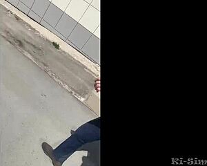Ki-sim's emotional street encounter sucking off a stranger not fake