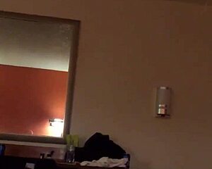 White girl sucking dick.