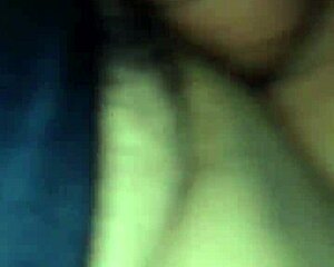 Homemade couple in doggystyle creampie with mommy's big ass and cock