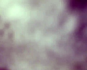 Homemade couple in doggystyle creampie with mommy's big ass and cock