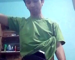 we fuck doggystyle while i film with my phone