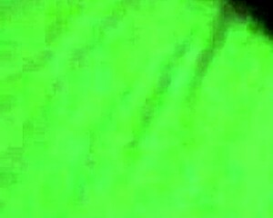 putita venezolana de la av andres bello en caracas