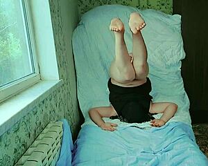 Twerking Sissy Crossdresser with Big White Ass and Sexy Body