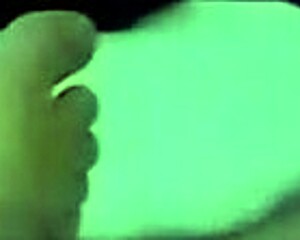 Husband Releases Hot Brunette For The Eater