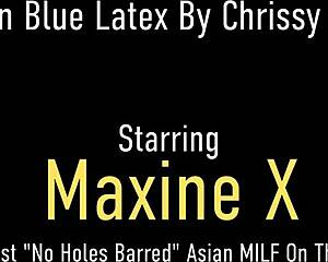 chrissy daniels milf babe