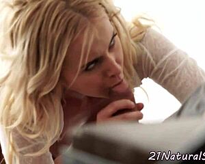 pussyfucked beauty loves riding cock 😍