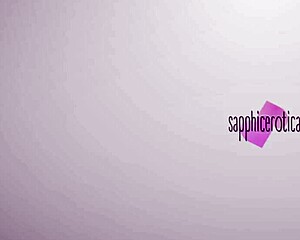 Outdoor Lesbian Bliss! Sapphix Scene