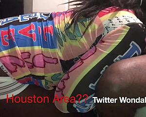 big dick young trade, wanna see that monster cock bareback?