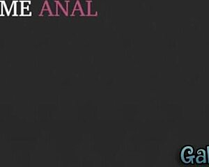 i love watchin jewelz blu and nicole doshi eatin pussy in the sun