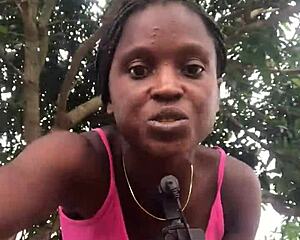 Does Crazybitch Dare To Unbox Packaged Goods In Front Of Strangers?