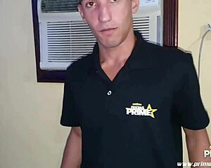 Bonequinha Sado Dominates Gangbang at Festa Prime with Leo Ogro?