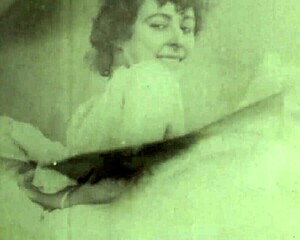 빈티지 일러스트레이션 레트로 에로틱 아트 매력 생생하게 포착