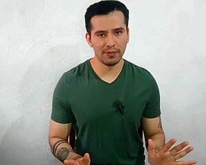 Young Virgin Gives First Oral To Muscular 21cm Coworker In Office