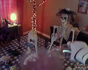 Crazy bosss swalloween fun