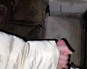 hey, wanna give me a quick blowjob on the streets of venice during our first date?