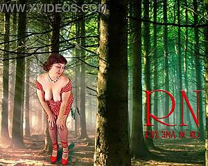 Whoa, giant secretary towers over shocked manager in office! 😲