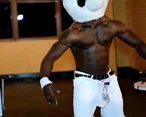 Are male strippers really not gay