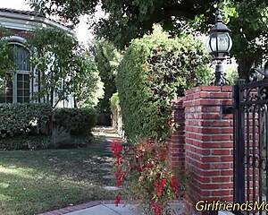 Petite lesbian gets eaten