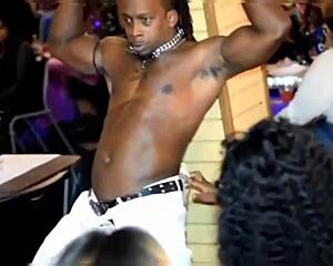 Are Male Strippers Really Not Gay? Let’s See This Fat Milf Suck Monster Cock!