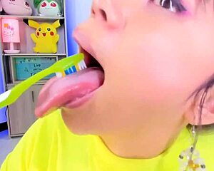 Purple Jordan has a fetish for gagging and teasing with a tongue-tonguing spitting sensation