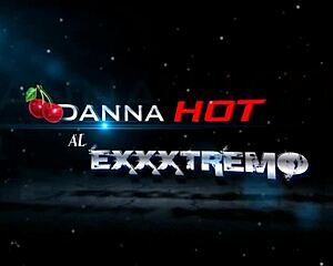La Culona Danna Hot Presents Extreme Sex Scenes Outdoor