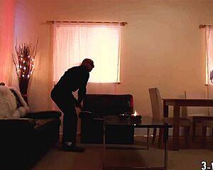 Carly Parker in a thrilling FMM threesome?