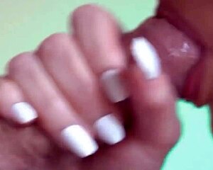 Semen lands in her mouth during blowjob