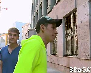 want to see free gay porn fotos?