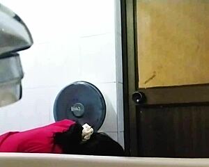 Nurse with big black ass flashing in doctor’s office