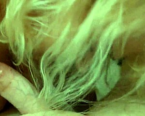 i love watching that american slut give a deepthroat blowjob, it's so hot!