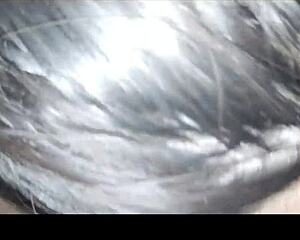 Follando su delicioso coño estrecho se moja delicioso con mi polla?