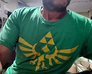 new grindr hookup with blowjob and swallow