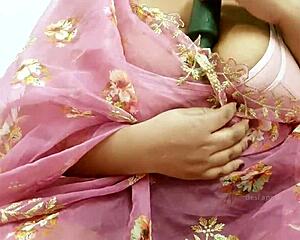 Latina Teen 18+ In Saree With Mother In Law And Aunt