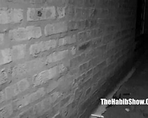 i love layla red's thick juicy booty in the hood