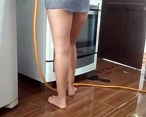 Damn, I recorded my maid washing my stove completely naked, what a sight!