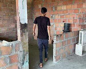 I fuck my boss's huge pussy for the first time and cum inside!