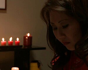 asian milf slut giving blowjob and getting fucked 😏