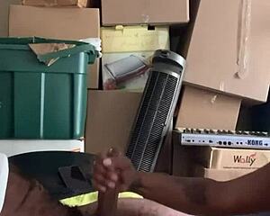 neighbor helped me move, so i paid with deepthroat on his huge rod