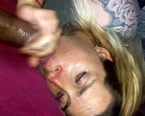 girlfriend swallows cum and gets facial 😍