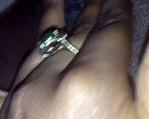 내 좁은 검은 크리미 핑크 보지 핑거링