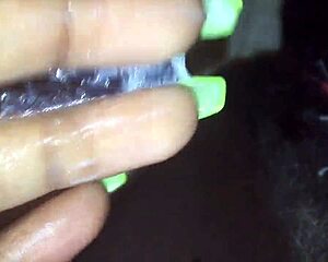 내 좁은 검은 크리미 핑크 보지 핑거링