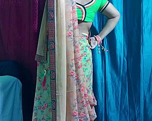 Oh my God! Desi wife Komal rides neighbor rough before Valentine's! What a slut!