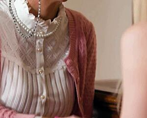 mysterious nanny and stepdaughter get close in mrs doubtfire twist 😏