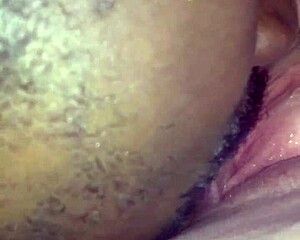 eating pussy like it was the last meal over