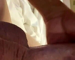 Roxi Reynolds is blowing that monster cock, wow