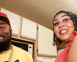 Light Skinned Teen Fucks Texas King!