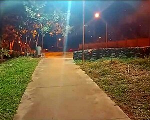 Nego Rubs Big Ass 😈