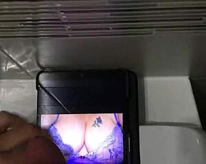 Cumtribute for Texas mature with big tits in homemade clip